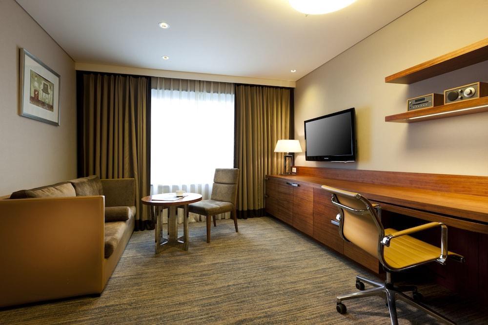 Novotel Ambassador Doksan Seoul Exterior photo