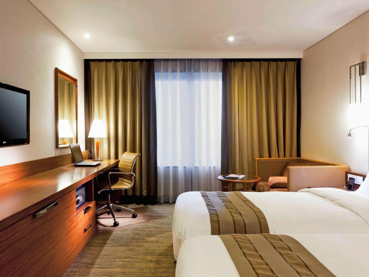 Novotel Ambassador Doksan Seoul Exterior photo